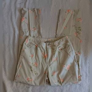 Liz Claiborne Floral Patterned Pants in Cream and Peach